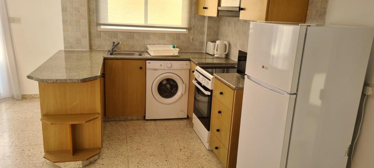 Latchi Area Apartments Extérieur photo